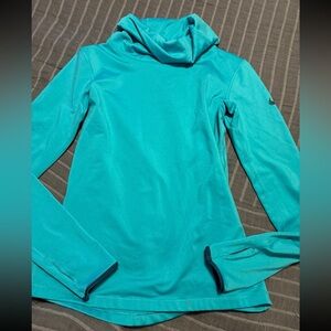 Nike pro women’s athletic shirt Sz small